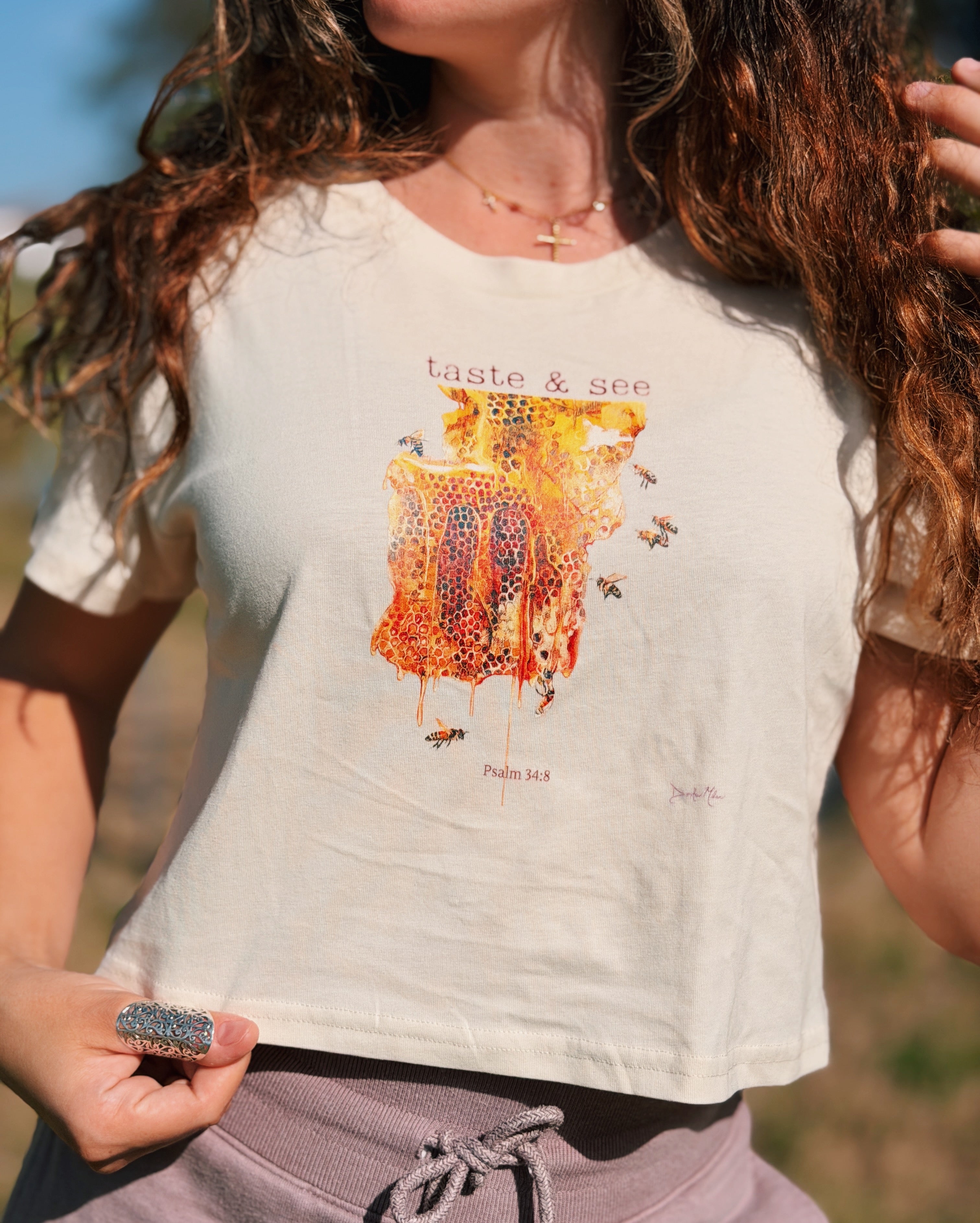 Taste and see - soft tee – Dimitra Milan Art