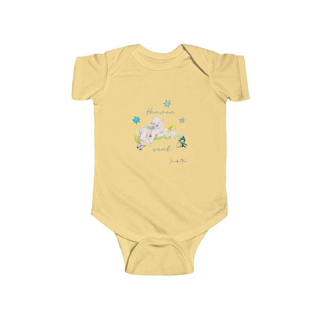 A dreamer is born - baby gift set
