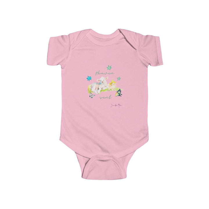 A dreamer is born - baby gift set